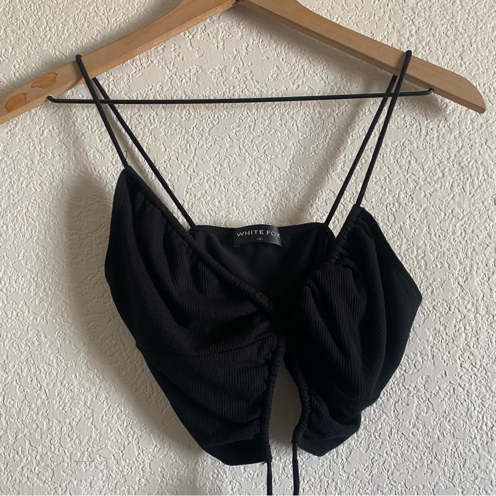 White Fox Boutique Crop Black with drawstrings Size Small